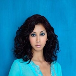 Meet your Posher, Regina